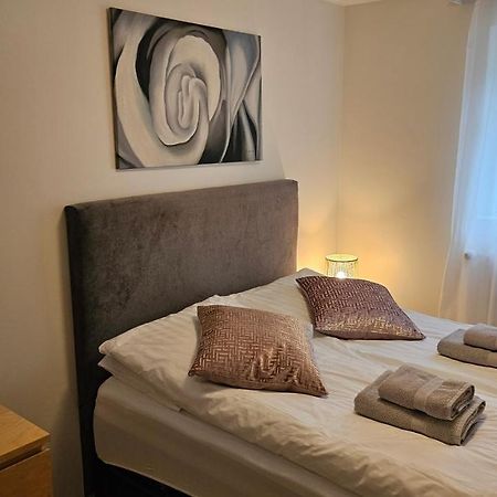 B&B Rooms Husavik 3 Zewnętrze zdjęcie