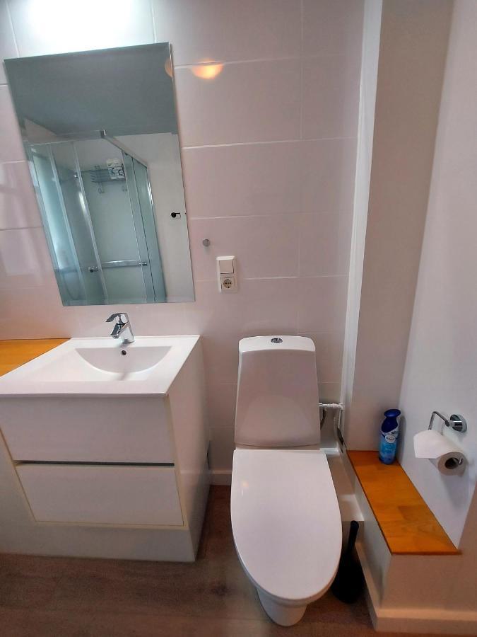 B&B Rooms Husavik 3 Zewnętrze zdjęcie